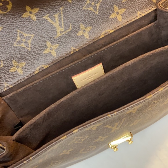 Louis Vuitton Pochette Métis - Picture 6 of 9